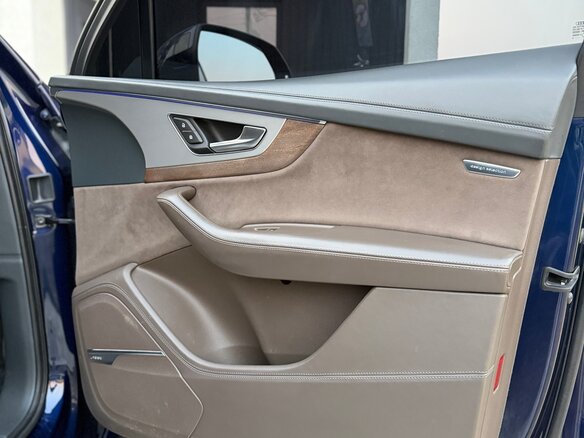 2019 Audi Q7 II (4M), синий, 4800000 рублей - вид 13