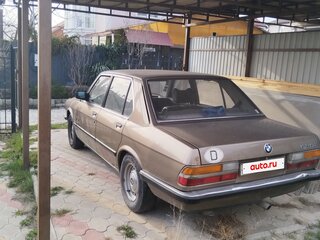 1984 BMW 5 серии 520i II (E28), бежевый, 2500000 рублей, вид 3