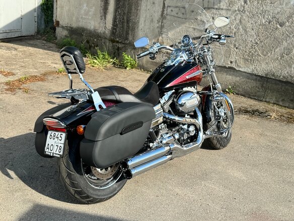 2009 Harley-Davidson CVO, золотистый, 1550000 рублей - вид 9