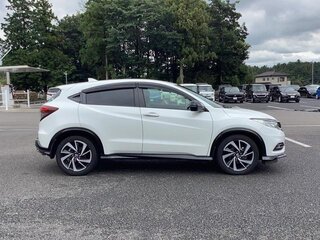 2021 Honda Vezel I Рестайлинг, белый, 1690000 рублей, вид 4