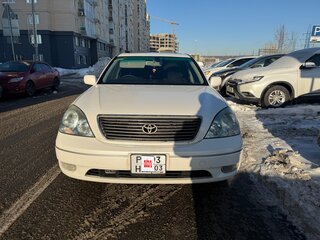 2002 Toyota Celsior III (F30), белый, 1650000 рублей, вид 2