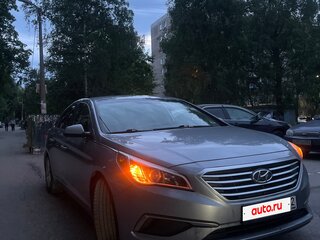 2016 Hyundai Sonata VII (LF), серый, 1350000 рублей, вид 4