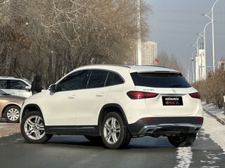 2023 Mercedes-Benz GLA 180 II (H247), белый, 2990000 рублей, вид 3