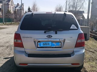 2007 Kia Sorento I Рестайлинг, серебристый, 680000 рублей, вид 4