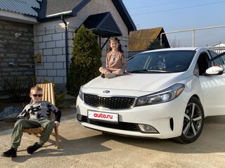 2017 Kia Forte II Рестайлинг, белый, 1690000 рублей, вид 2