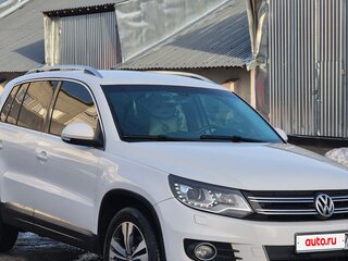 2011 Volkswagen Tiguan I Рестайлинг, белый, 1250000 рублей, вид 2