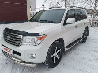 2012 Toyota Land Cruiser 200 Series Рестайлинг 1, белый, 4350000 рублей, вид 2