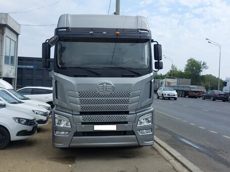 2023 FAW JH6, серый, 6750000 рублей, вид 2