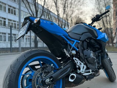 2023 Suzuki GSX-8S, синий, 879000 рублей, вид 3