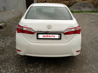 2013 Toyota Corolla XI (E160, E170, E180), белый, 1720000 рублей, вид 2