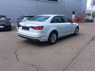 2019 Audi A4 V (B9), белый, 2500000 рублей, вид 5