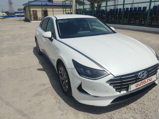 2020 Hyundai Sonata VIII (DN8), белый, 1800000 рублей, вид 3
