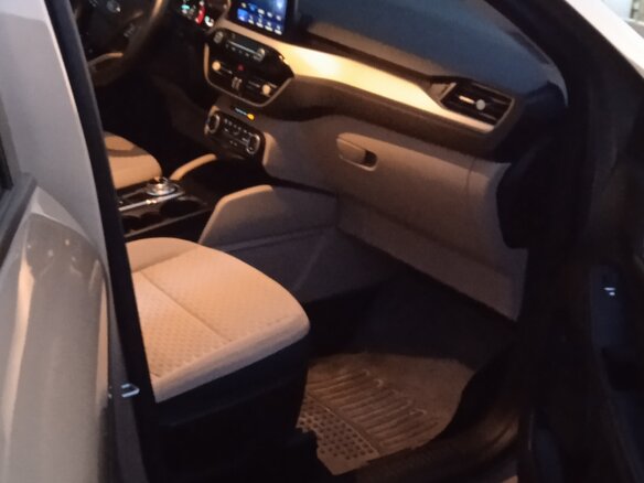 2021 Ford Escape IV, коричневый, 1368965 рублей - вид 27