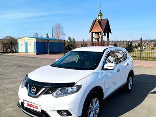 2017 Nissan X-Trail III, белый, 2100000 рублей, вид 3