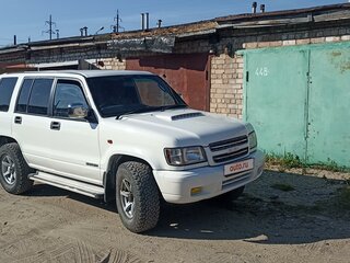 2000 Isuzu Bighorn II, белый, 800000 рублей, вид 2
