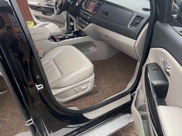 2019 Kia Carnival III, чёрный - вид 12