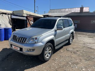 2005 Toyota Land Cruiser Prado 5-speed 120 Series, серебристый, 2000000 рублей, вид 1