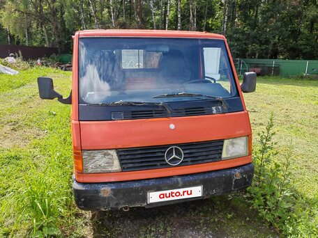 1995 Mercedes-Benz MB 100, красный, 260000 рублей, вид 1