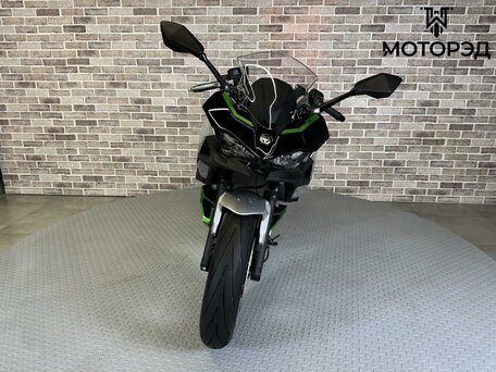 2025 Kawasaki Ninja 7, серый, 955000 рублей, вид 5