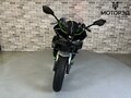 2025 Kawasaki Ninja 7, серый, 955000 рублей - вид 4