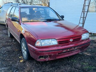 1993 Nissan Primera I (P10), пурпурный, 100000 рублей, вид 1