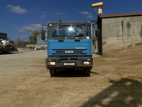 2000 Iveco EuroTrakker, 1000000 рублей, вид 1