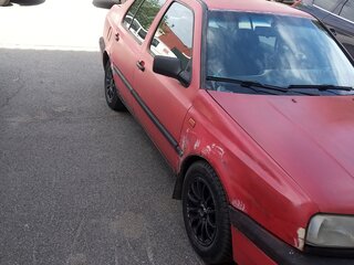 1992 Volkswagen Vento, красный, 80000 рублей, вид 2