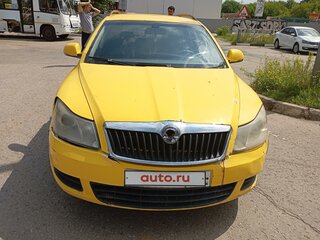 2013 Skoda Octavia II (A5) Рестайлинг, жёлтый, 420000 рублей, вид 3