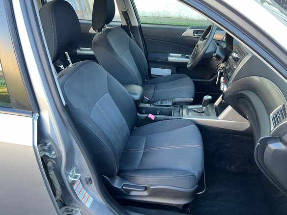 2009 Subaru Forester III, серый, 1085000 рублей - вид 17