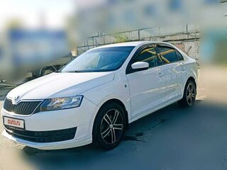 2015 Skoda Rapid I, белый, 940000 рублей, вид 4