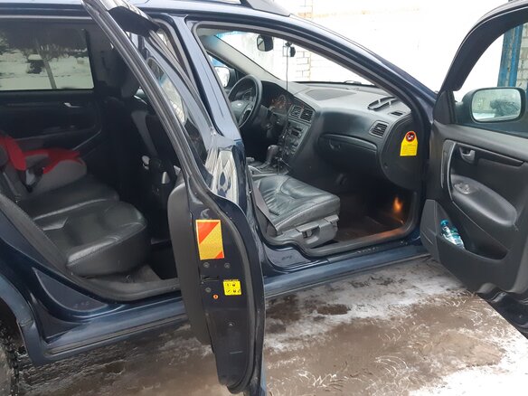2000 Volvo V70 II, синий, 654321 рублей - вид 5