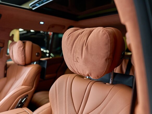 2023 BYD Yangwang U8 49 kWh, зелёный - вид 30