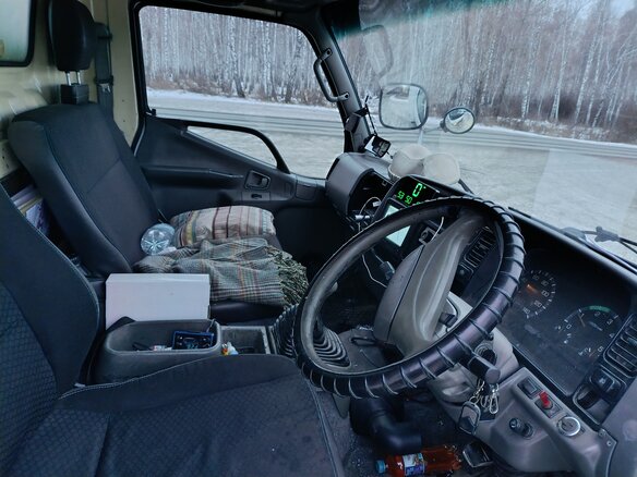 1997 Fuso (Mitsubishi) Canter, белый, 990000 рублей - вид 6