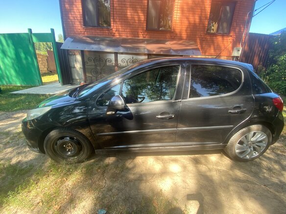 2009 Peugeot 207 I Рестайлинг, чёрный, 350000 рублей - вид 4