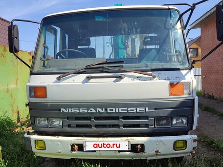 1992 Nissan Diesel Condor, белый, 2800000 рублей, вид 3