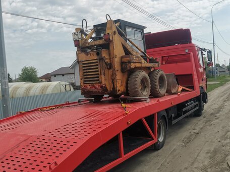 2019 МАЗ 4371, красный, 3200000 рублей, вид 3