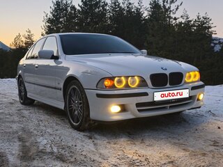 2002 BMW 5 серии 525i IV (E39) Рестайлинг, белый, 950000 рублей, вид 5
