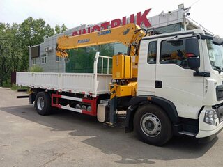 2024 Sinotruk Howo 4X2, белый, 10200000 рублей, вид 2
