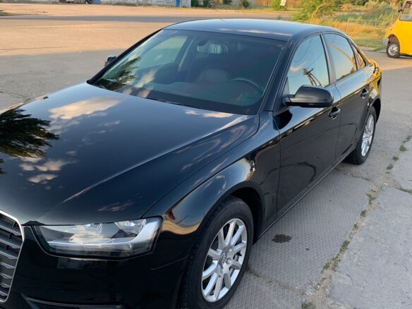 2012 Audi A4 IV (B8) Рестайлинг, чёрный - вид 1