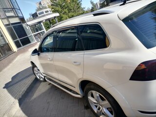 2011 Volkswagen Touareg II, белый, 1610000 рублей, вид 4