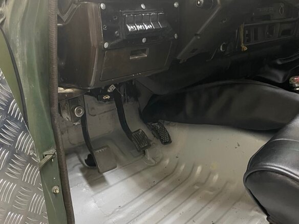1989 Toyota Land Cruiser 60 Series, зелёный, 1500000 рублей - вид 13