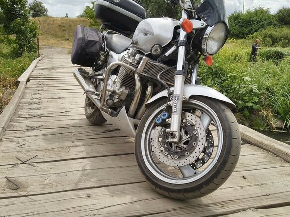 2001 Yamaha XJR1300, серебристый - вид 3