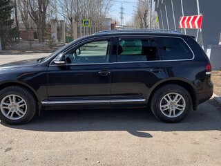 2008 Volkswagen Touareg I Рестайлинг, чёрный, 1750000 рублей, вид 4