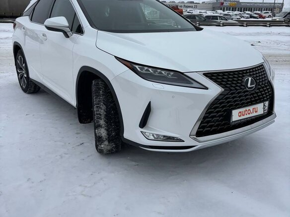 2021 Lexus RX 300 IV Рестайлинг, белый, 5800000 рублей - вид 8