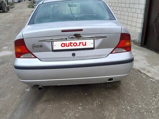 2005 Ford Focus I Рестайлинг, серебристый, 185000 рублей, вид 1