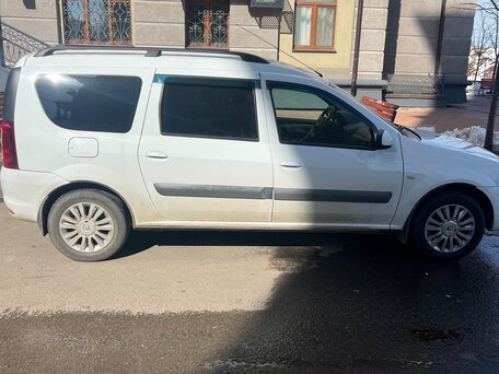 2019 Lada (ВАЗ) Largus I, белый, 900000 рублей, вид 1