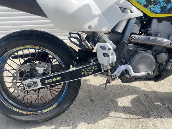 2005 Suzuki DR-Z 400, белый, 350000 рублей - вид 12