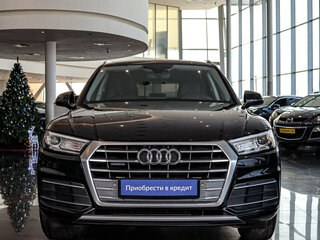 2017 Audi Q5 II (FY), чёрный, 3400000 рублей, вид 2