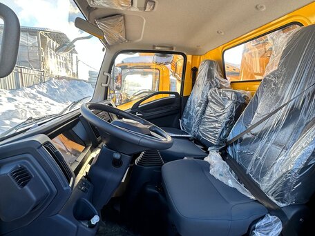 2024 Isuzu Elf (N-series), жёлтый, 5600000 рублей, вид 3