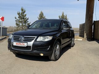 2008 Volkswagen Touareg I Рестайлинг, чёрный, 1750000 рублей, вид 1